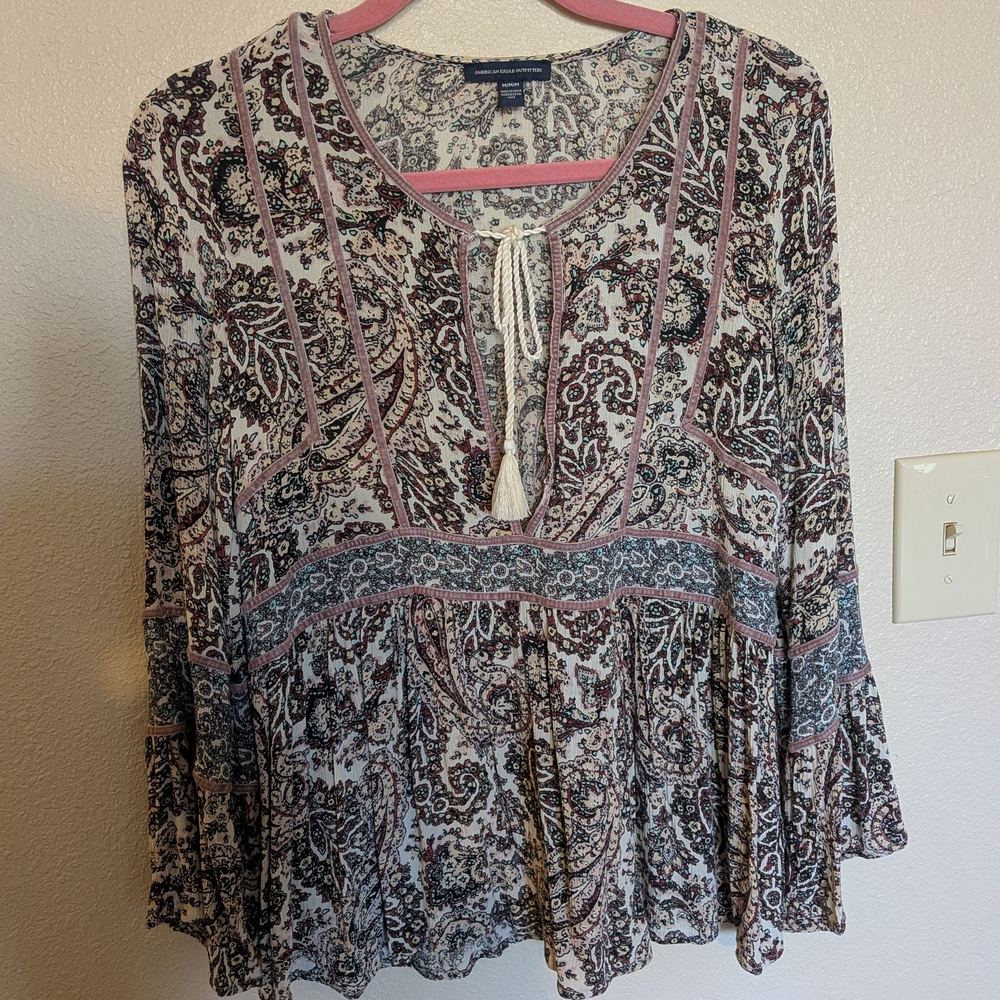 American Eagle Outfitters Paisley Boho Tunic in Pink Lavender Peplum Top